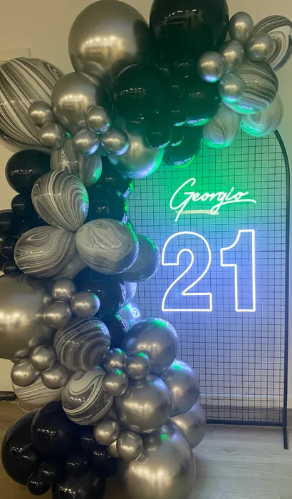 NeonSignsNow.co.uk - Custom Neon Sign