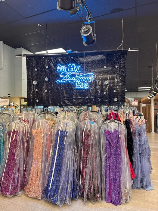 NeonSignsNow.co.uk - Artwork Neon Sign