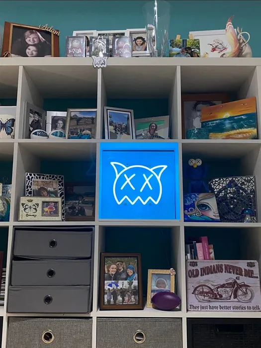 NeonSignsNow.co.uk - Artwork Neon Sign