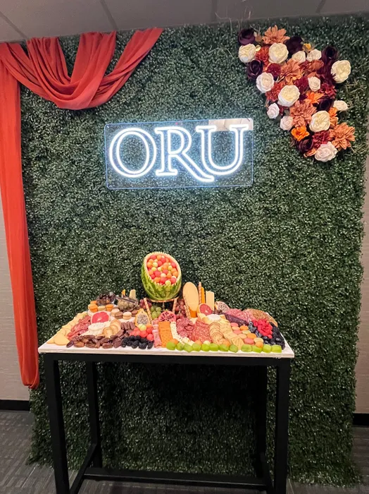 NeonSignsNow.co.uk - Artwork Neon Sign