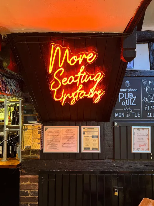 NeonSignsNow.co.uk - Custom Neon Sign