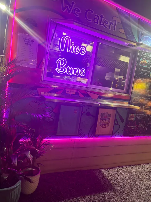 NeonSignsNow.co.uk - Custom Neon Sign