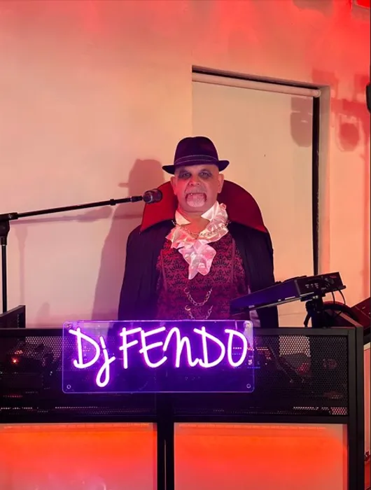 NeonSignsNow.co.uk - Custom Neon Sign