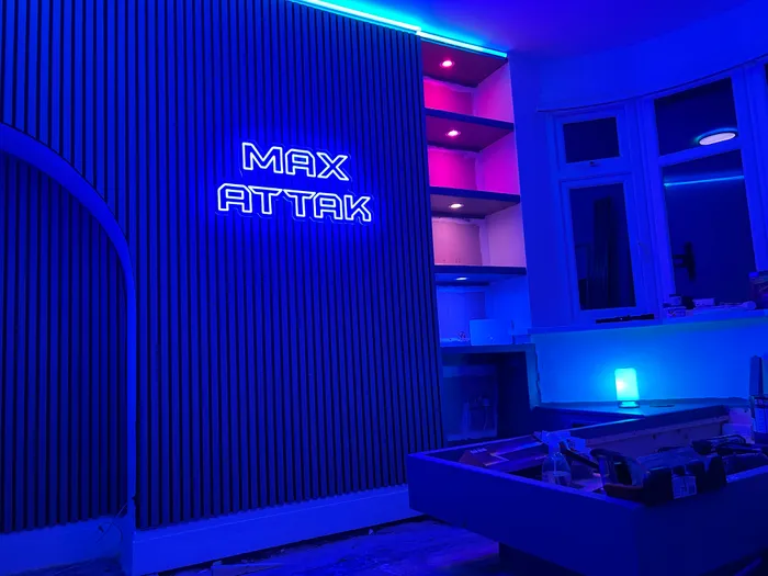 NeonSignsNow.co.uk - Custom Neon Sign
