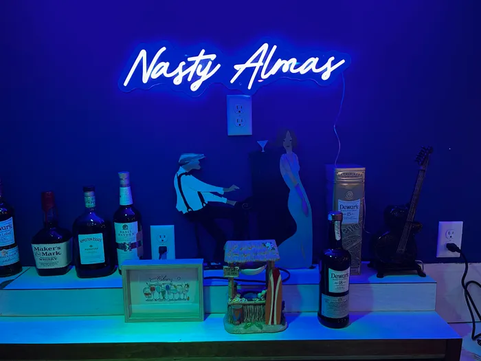 NeonSignsNow.co.uk - Custom Neon Sign